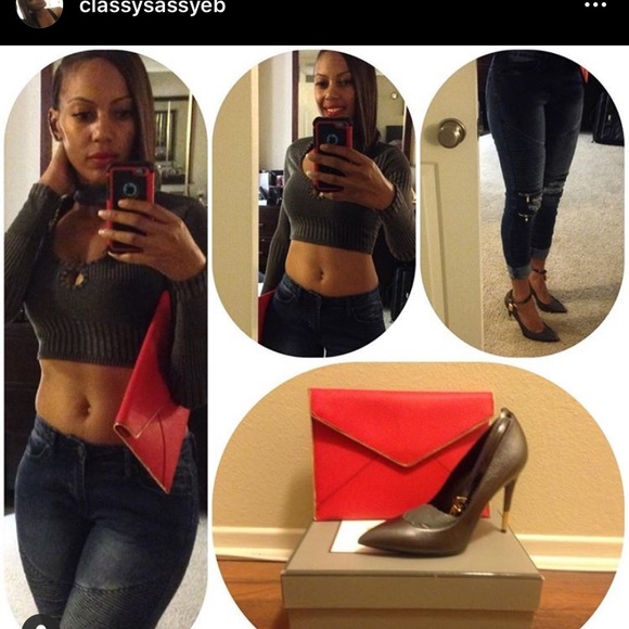 Moto 👖Jeans (SOLD) - Picture 3 of 8